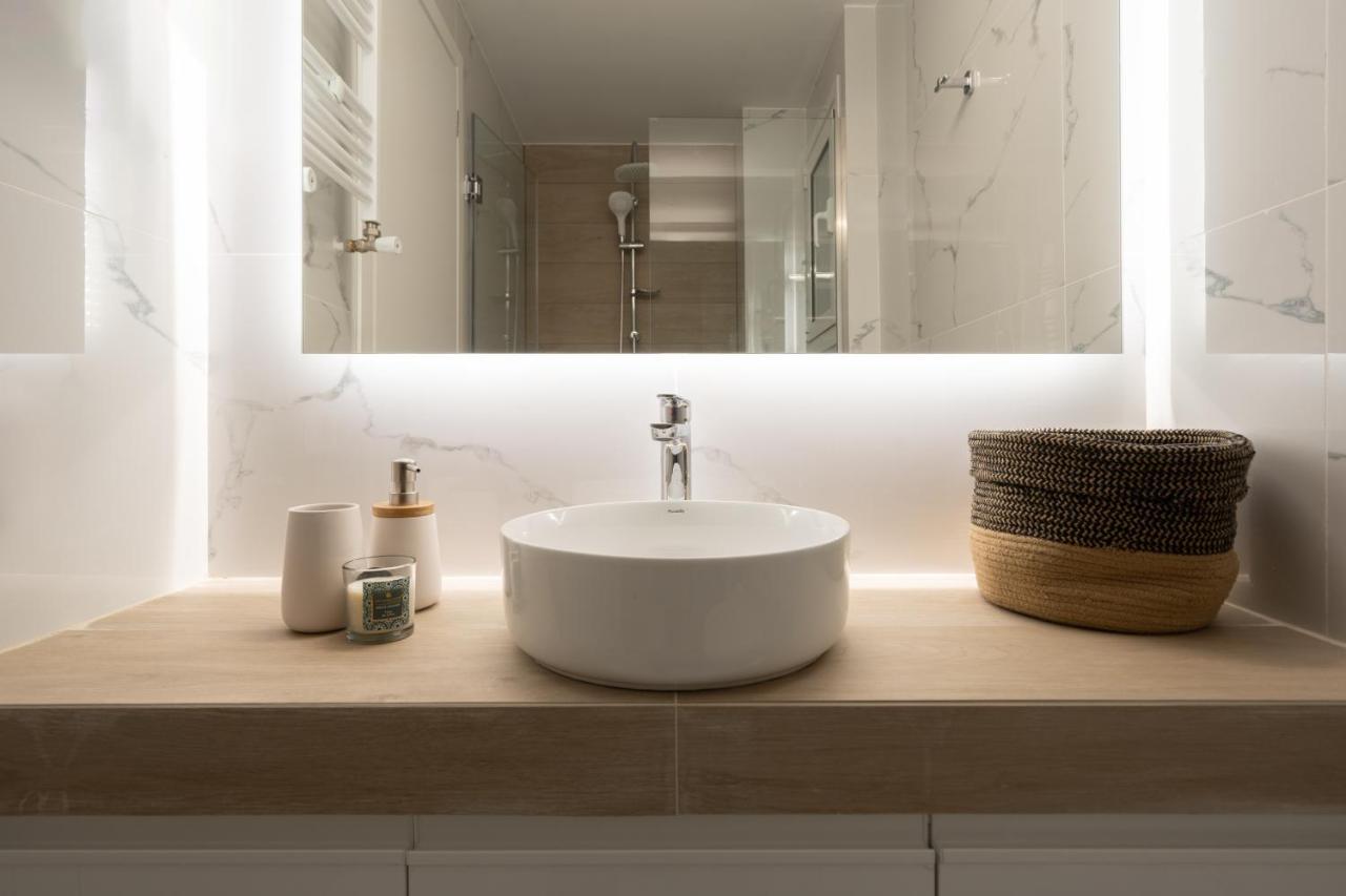 Charming Two Bedrooms Apartment Walk To Acropolis Афіни Екстер'єр фото